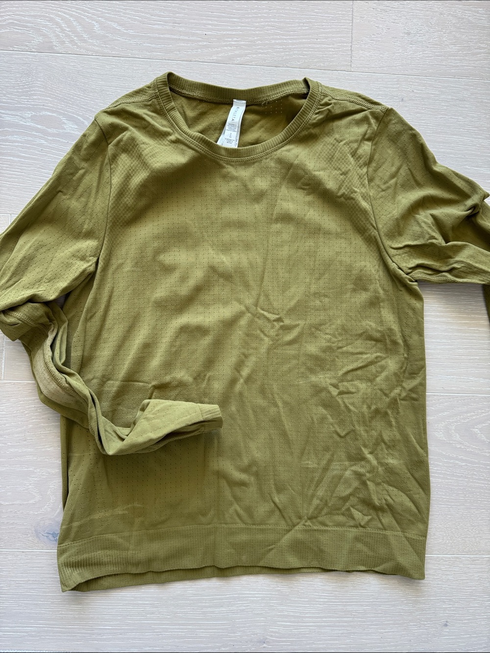 Athlet “in Motion”Olive Green Long Sleeve Crew Neck Shirt